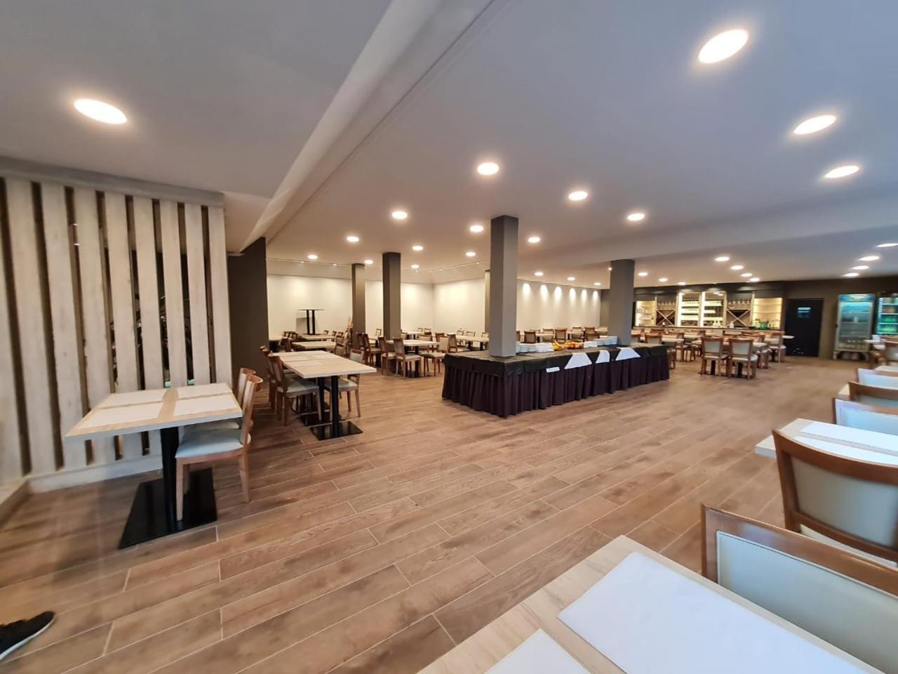 Hotel Alun Nehuen ซานคาร์ลอส เด บาริโลเช ภายนอก รูปภาพ
