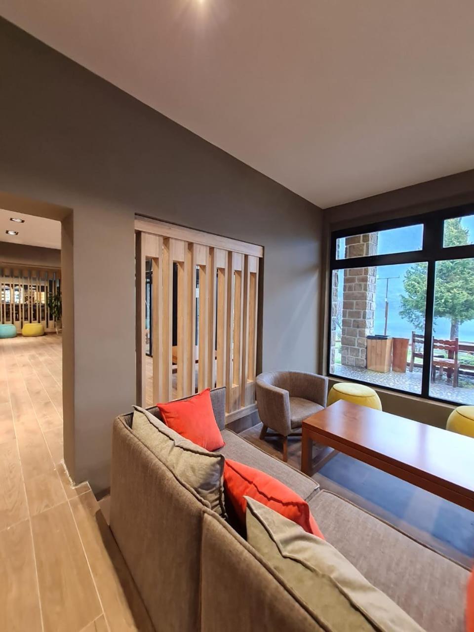 Hotel Alun Nehuen ซานคาร์ลอส เด บาริโลเช ภายนอก รูปภาพ